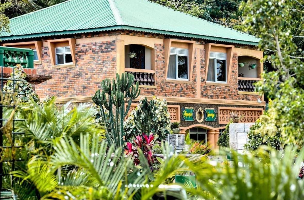 Country Lake Resort Garuga Entebbe Zewnętrze zdjęcie